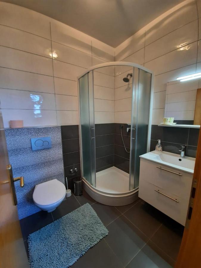 Apartman Barbir Sukošan Екстериор снимка