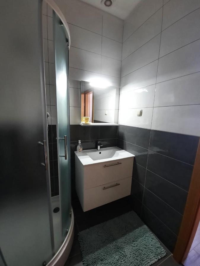 Apartman Barbir Sukošan Екстериор снимка